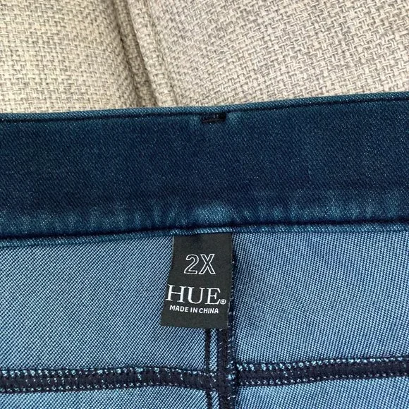 HUE Denim Jeggings - Picture 2 of 5
